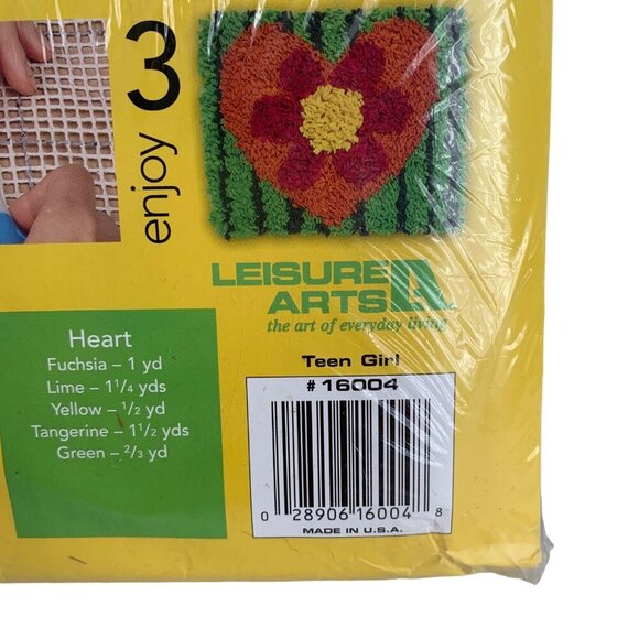 Leisure Arts Hooked on Fun Stuff Fleece Rug Kit Teen Girl 16004 - Picture 4 of 5